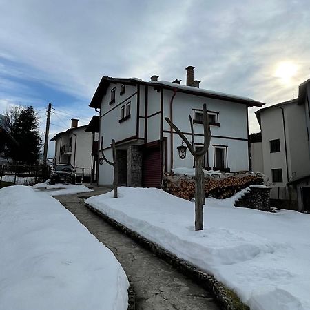 Mama Emiliya Guest House Beli Iskar Zewnętrze zdjęcie