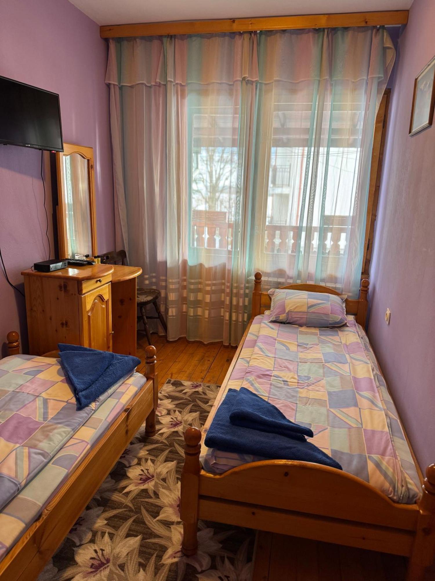 Mama Emiliya Guest House Beli Iskar Zewnętrze zdjęcie