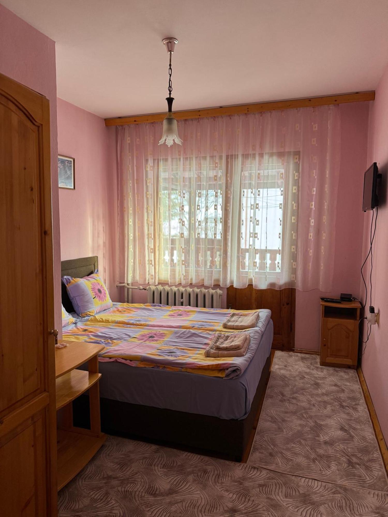 Mama Emiliya Guest House Beli Iskar Zewnętrze zdjęcie